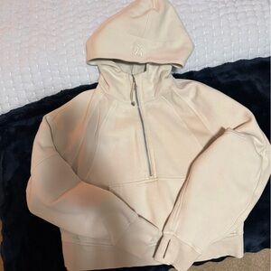 Lululemon Scuba Hoodie Crop